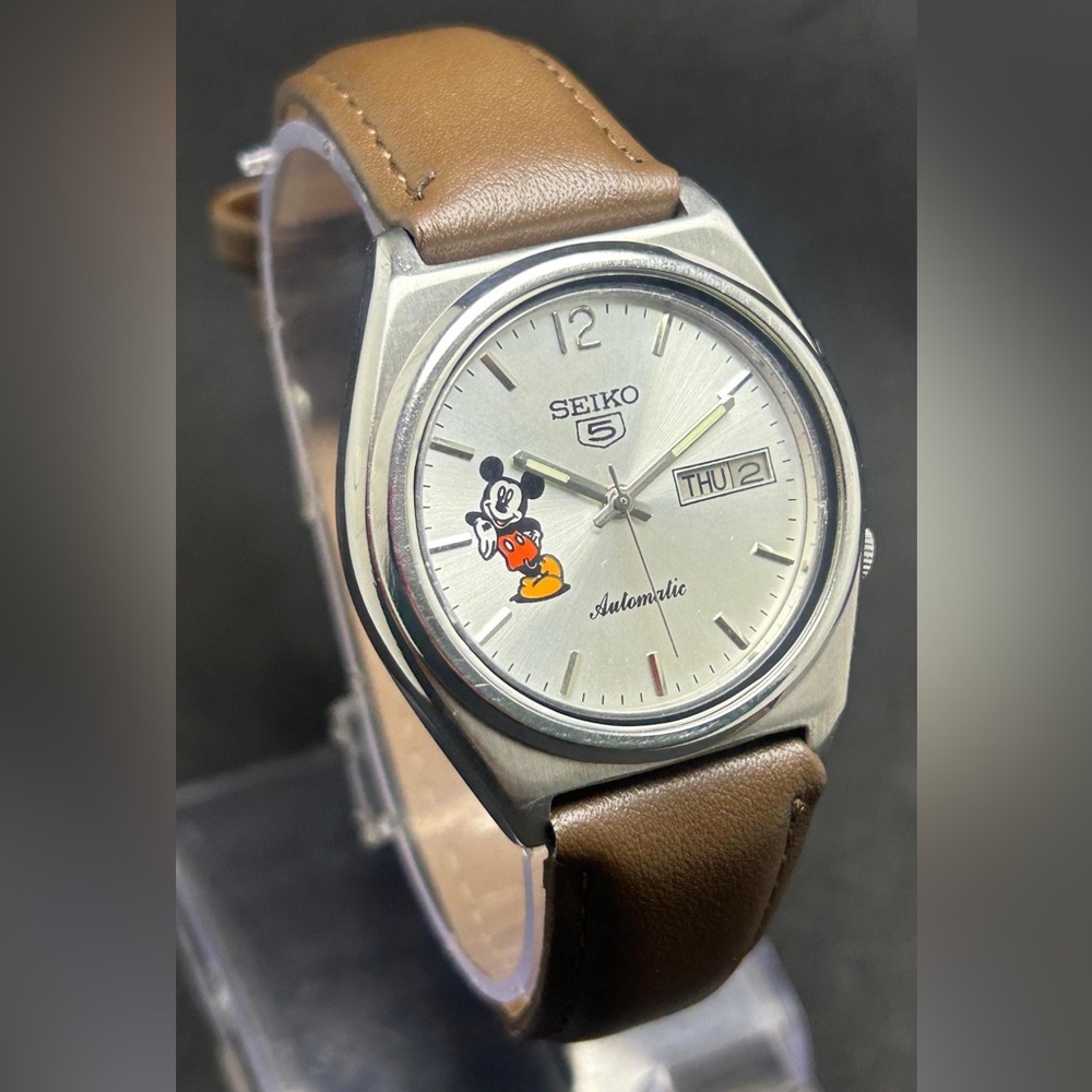 Vintage Seiko 5 Mickey Automatic Watch